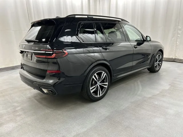 Used 2023 Black BMW xDrive40i image 4