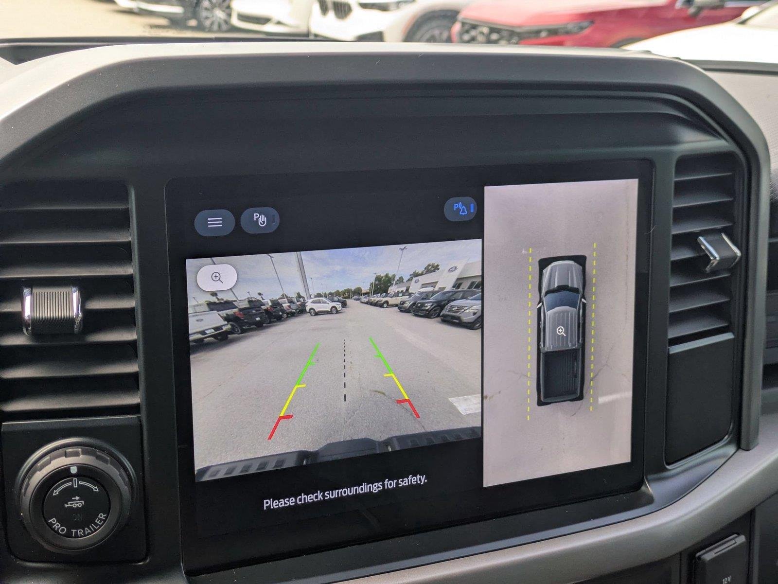 Used 2025 Oxford White Ford XLT image 22