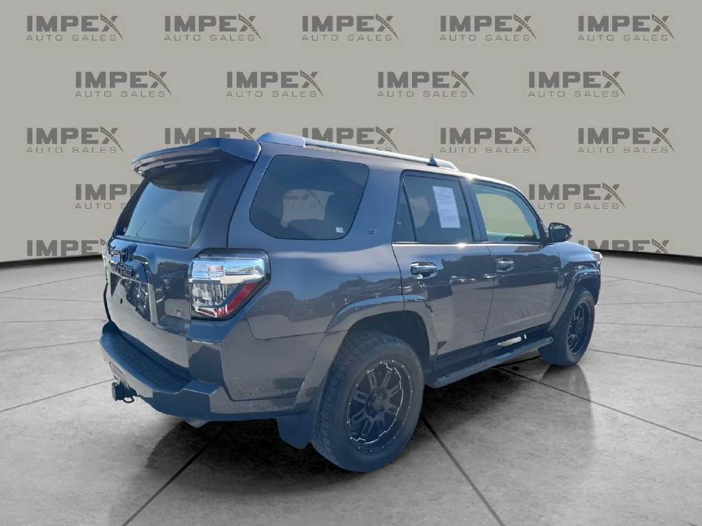 Used 2017 Gray Toyota SR5 Premium image 5