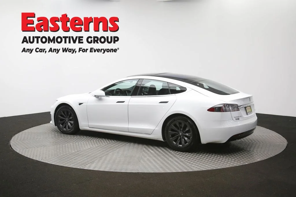 Used 2018 White Tesla 100D image 58