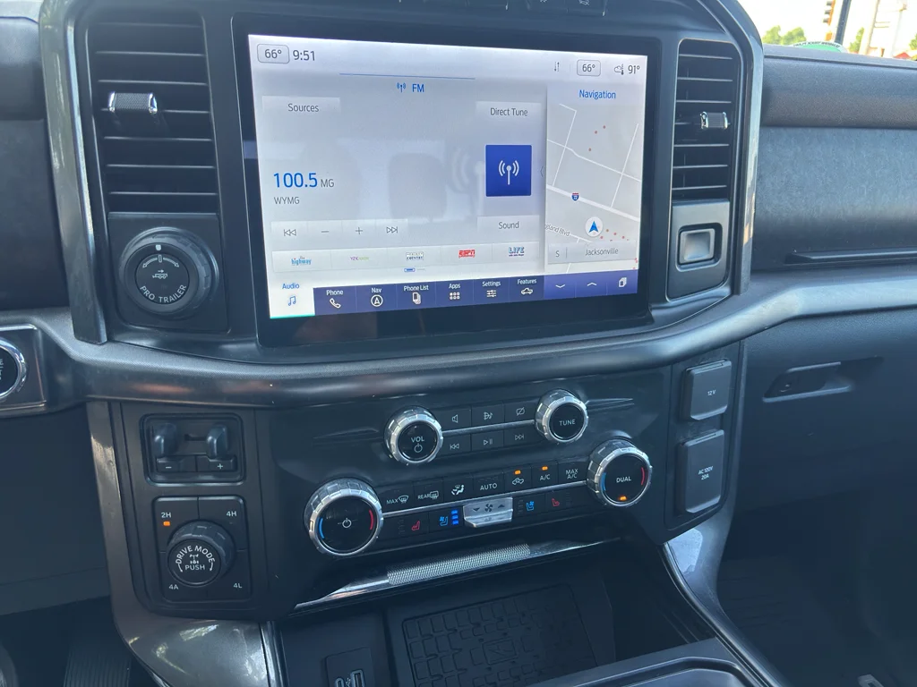 Used 2023 Azure Gray Metallic Ford Tremor image 22