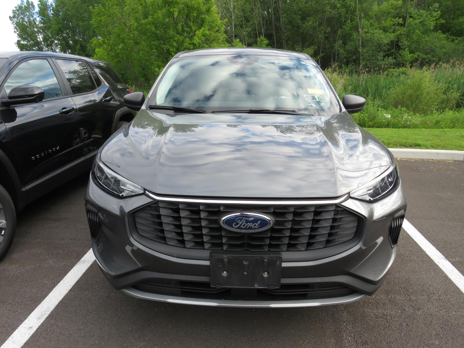 Used 2023  FORD TRUCK  image 5