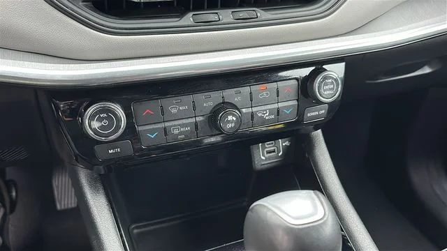 Certified Used 2024 Gray Jeep Limited image 16