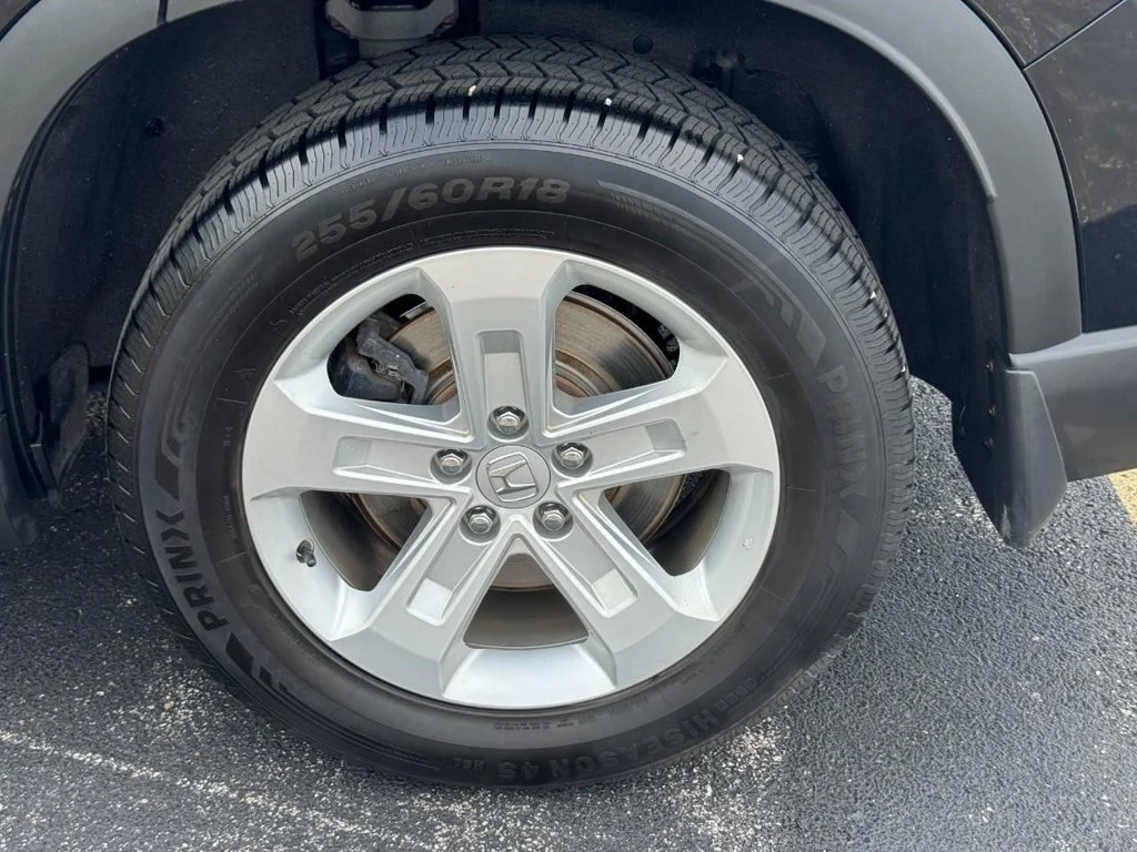 Used 2023 Black Honda LX image 8