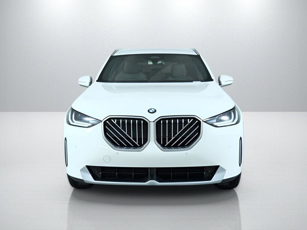 Used 2026 Alpine White BMW 30 xDrive image 3