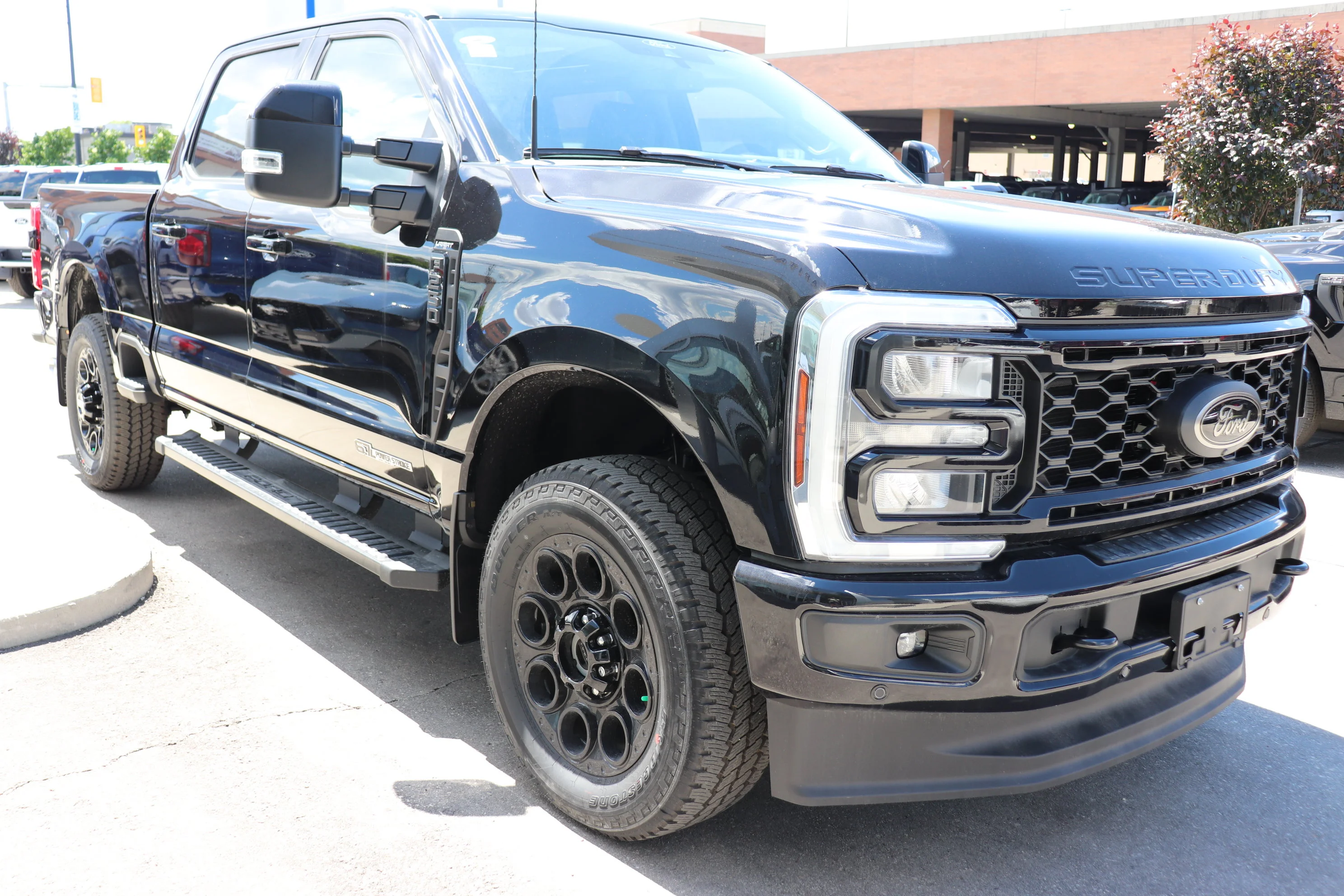 New 2026 AGATE BLACK METALLIC Ford LARIAT image 4