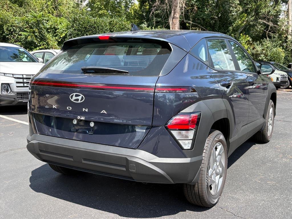 2026 Hyundai Kona SE - Photo 18