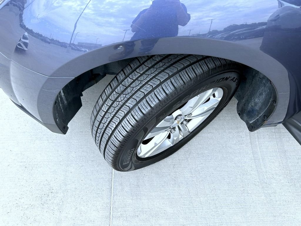 Used 2014 Blue Chevrolet LT image 23