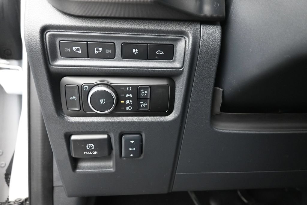 Used 2024 White Ford Raptor image 22