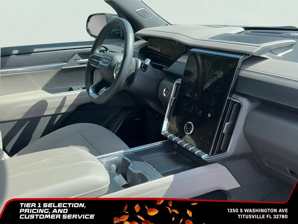 New 2026 Sterling Metallic GMC Elevation image 18