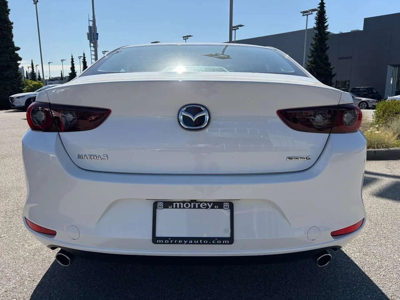 Used 2025  Mazda GS image 8