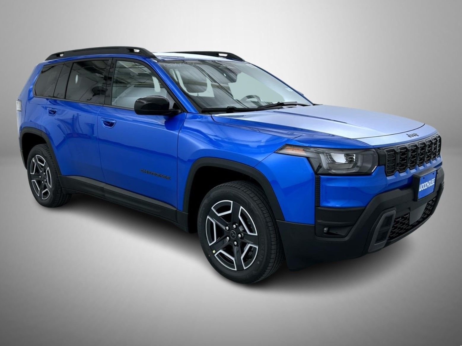 New 2026 Hydro Blue Pearl-Coat Exterior Paint Jeep Laredo image 3