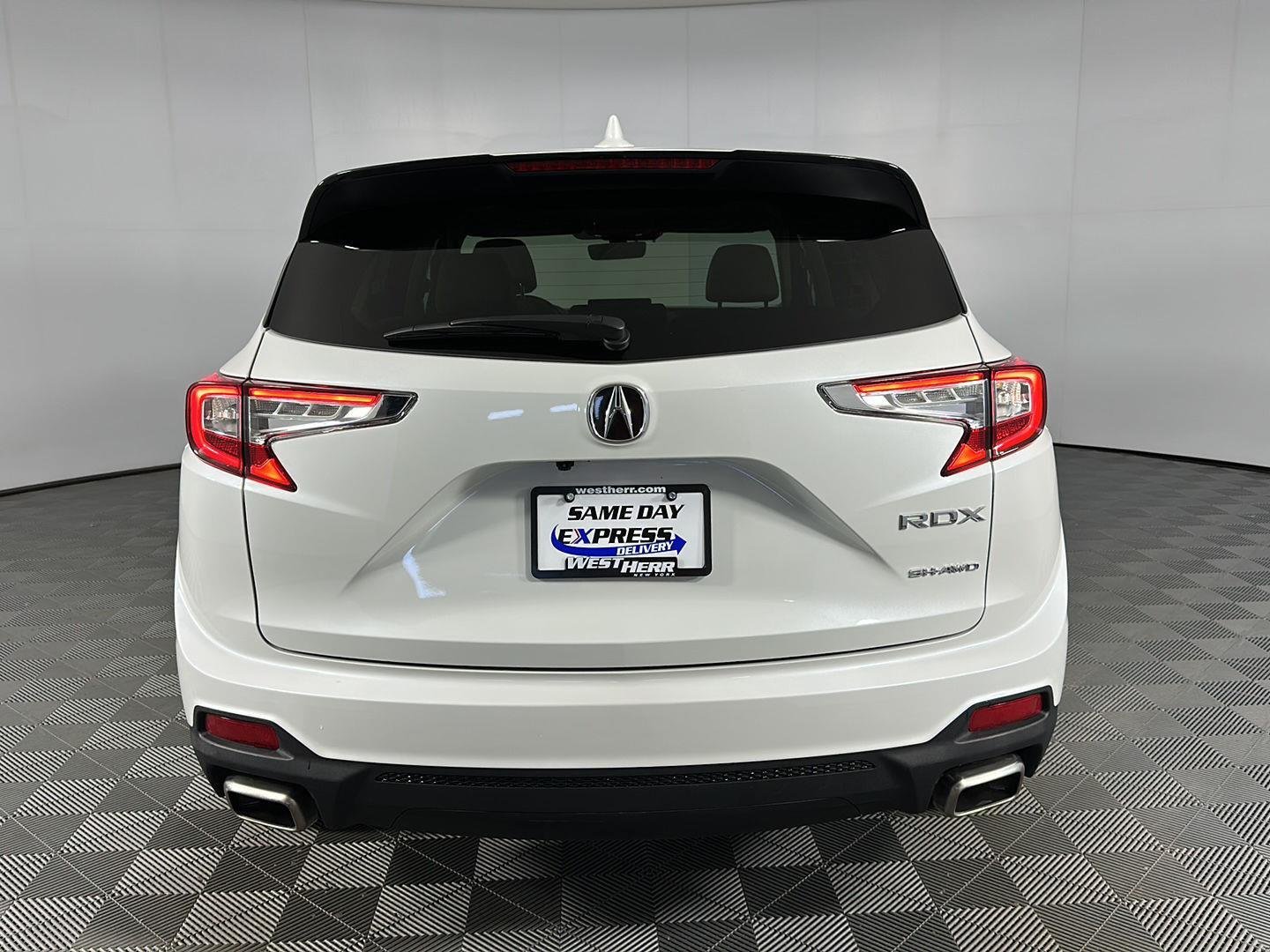 Used 2023 Platinum White Pearl Acura SH-AWD image 22