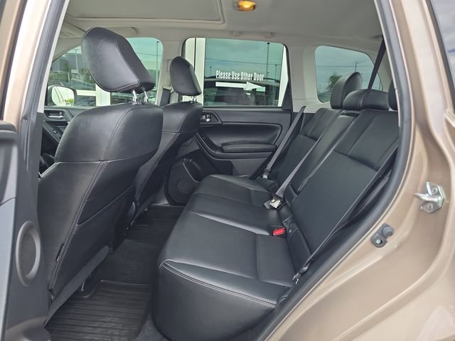 2015 Subaru Forester i Touring - Photo 15