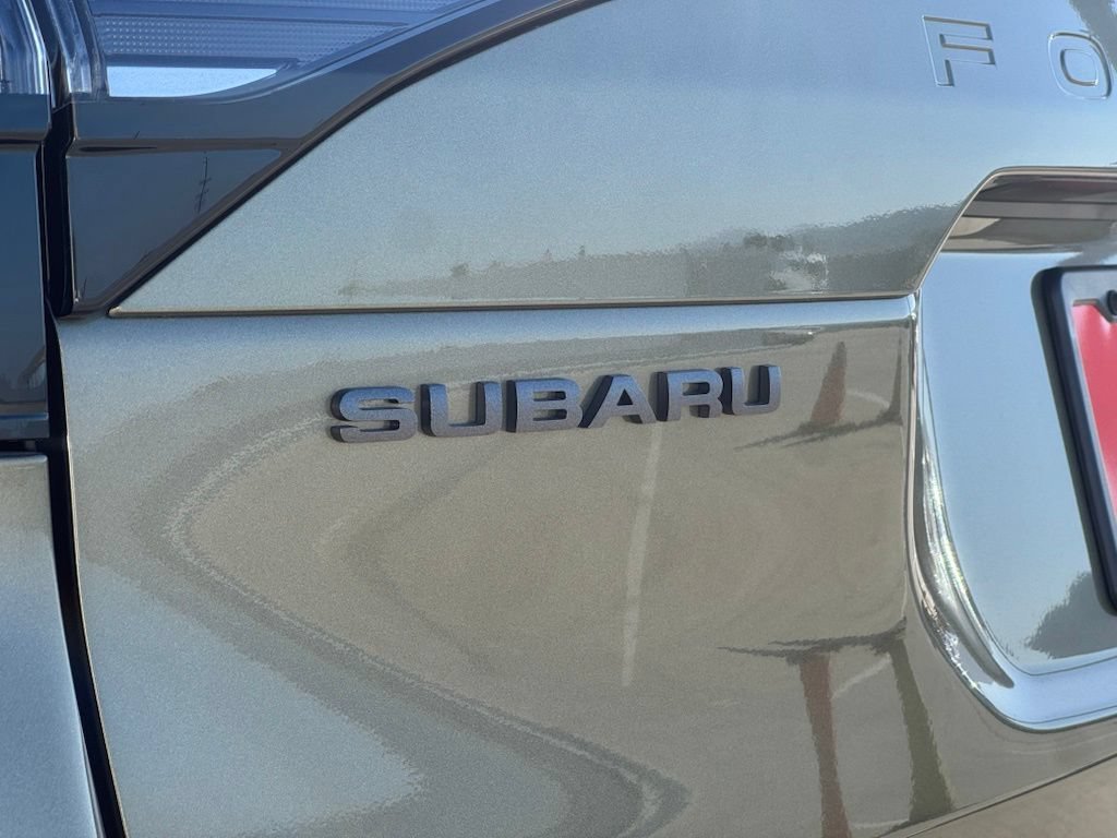 New 2026 AUTUMN GREEN METALLIC Subaru Touring image 6