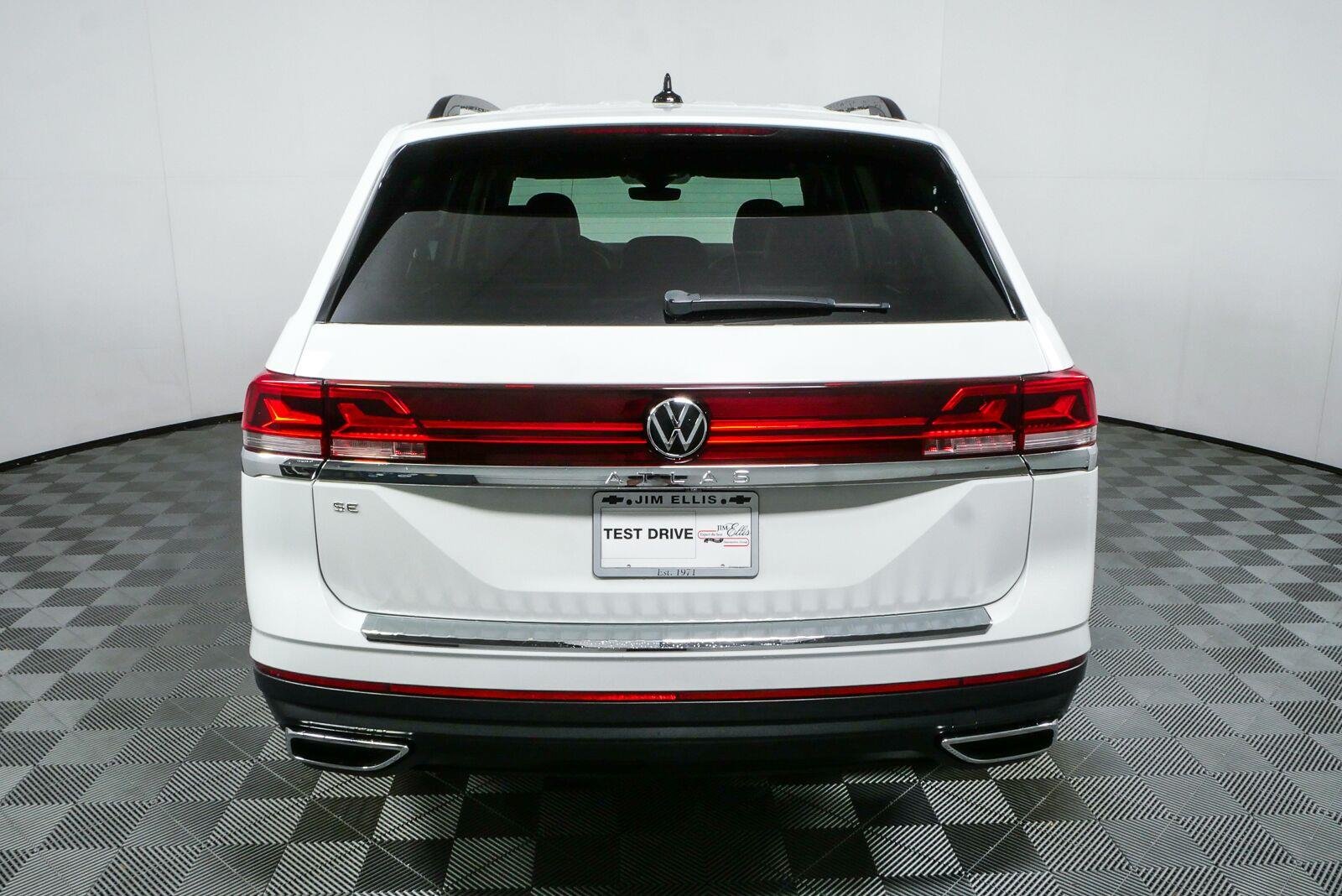 2024 Volkswagen Atlas SE - Photo 26