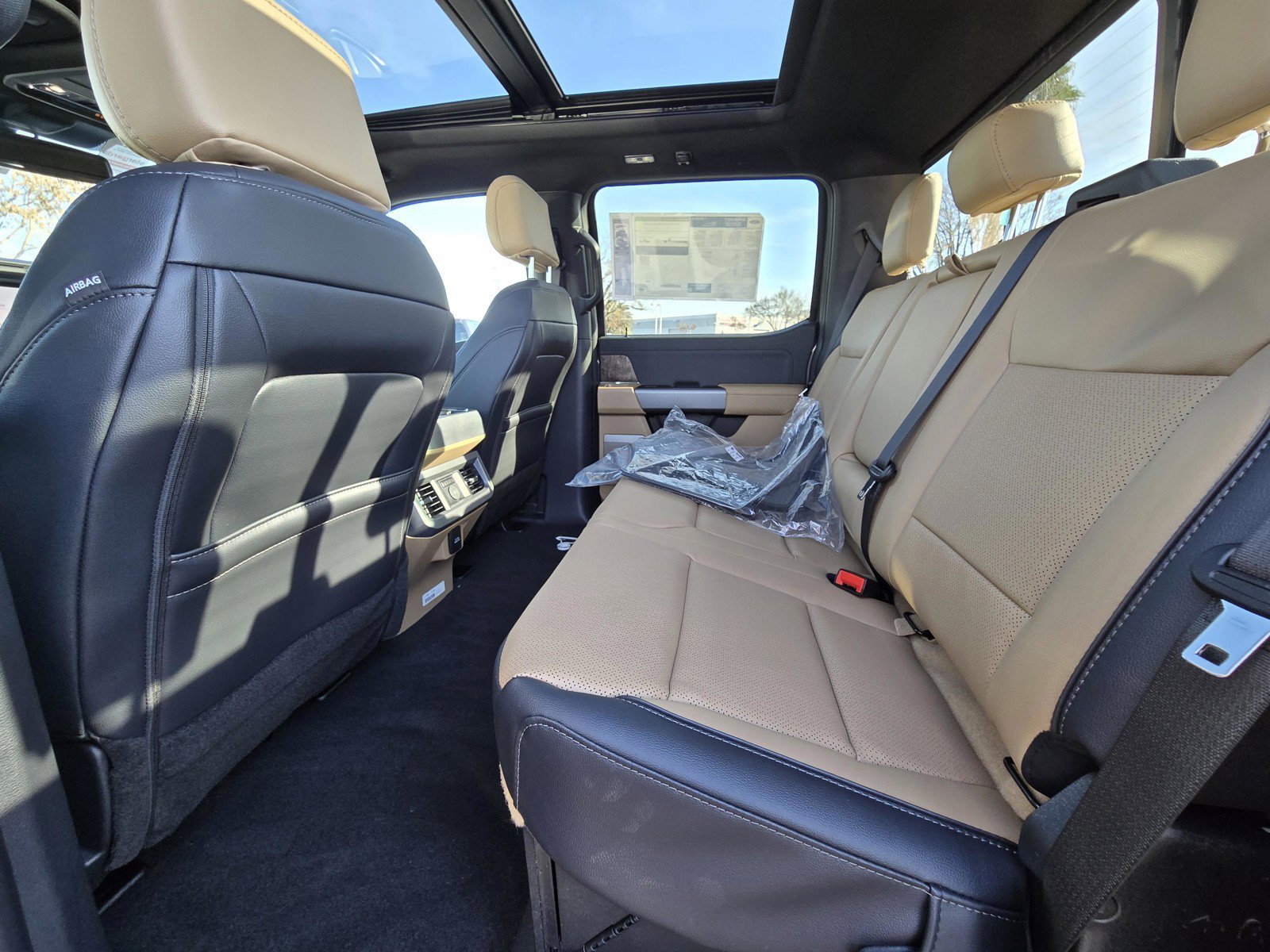 New 2026 Carbonized Gray Metallic Ford F-250® Lariat® image 7
