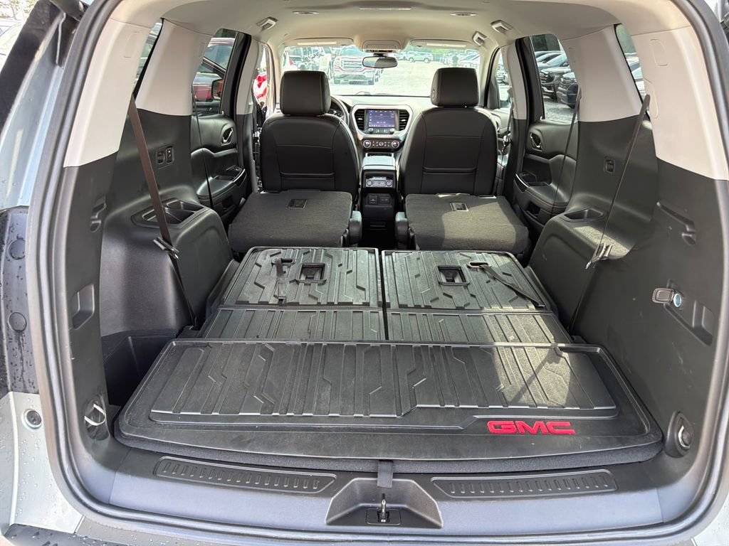 2023 GMC Acadia SLT - Photo 33