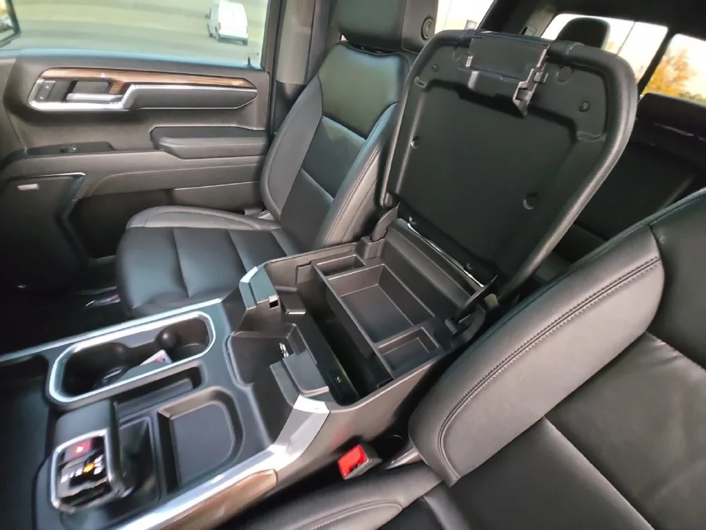 Used 2026 Sterling Gray Metallic Chevrolet LT Trail Boss image 33