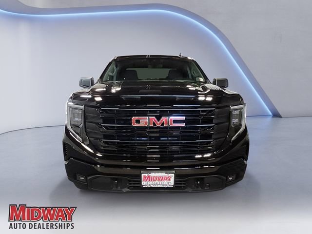 New 2026 Onyx Black GMC Elevation image 8