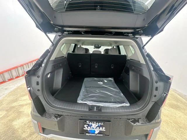 New 2027 Aurora Black Pearl Kia LX image 20
