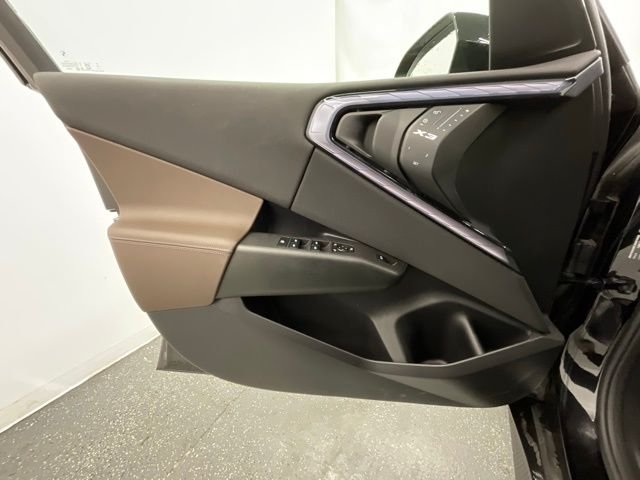 Used 2025 Black BMW 30 xDrive image 9