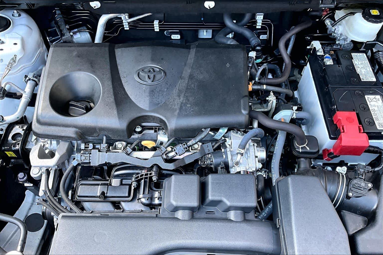 Used 2024 Ice Cap Toyota XLE image 33