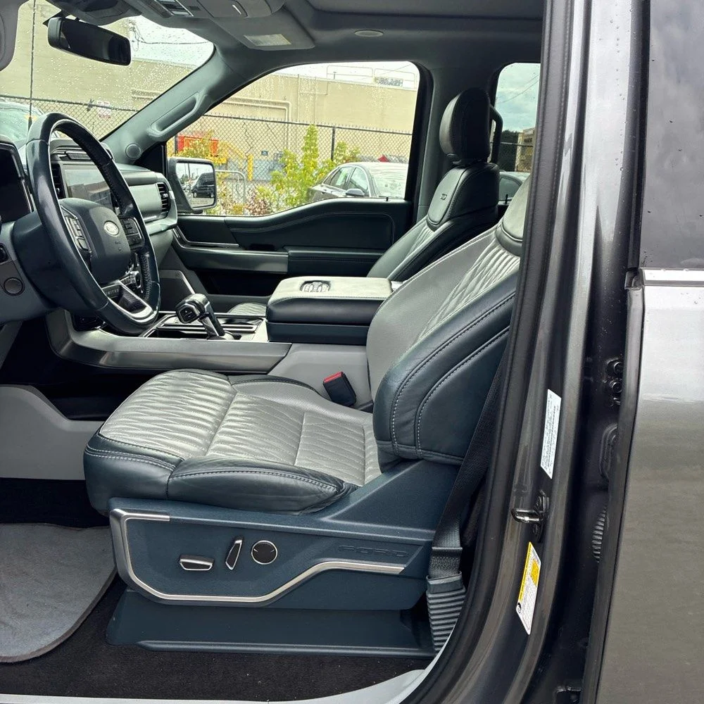 Used 2023 Gray Ford Limited image 12