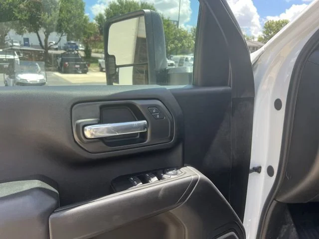 New 2025 Summit White Chevrolet Work Truck image 32