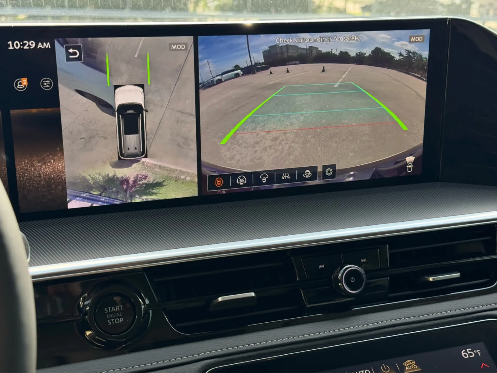 New 2026 RADIANT WHITE INFINITI Luxe 2WD image 11