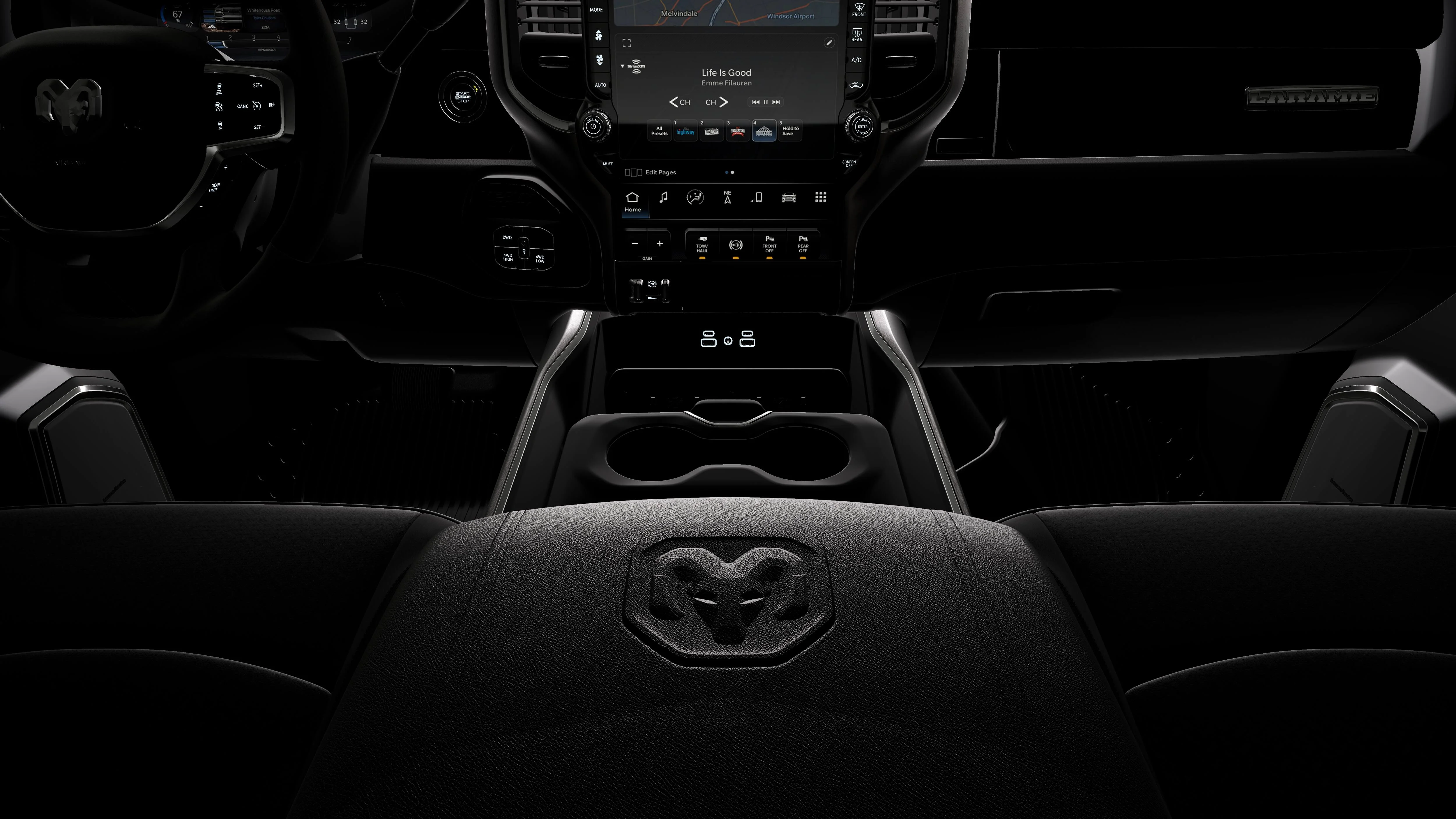 New 2026 Diamond Black Crystal Pearl-Coat Exterior Paint RAM Laramie image 17