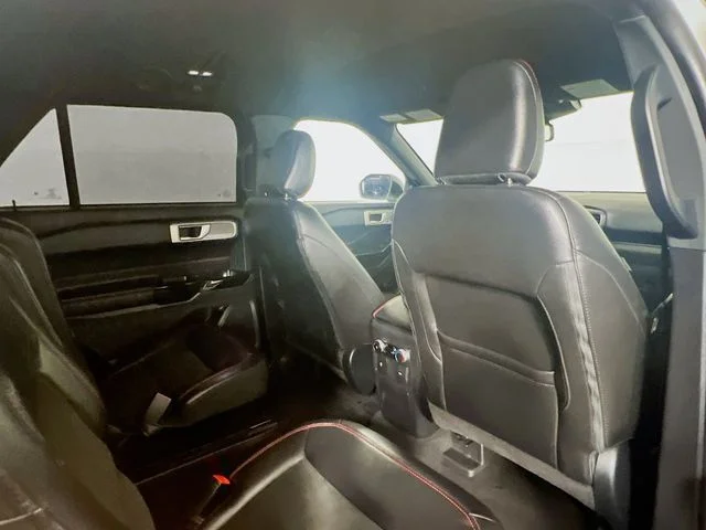 2023 Ford Explorer ST-LINE - Photo 24