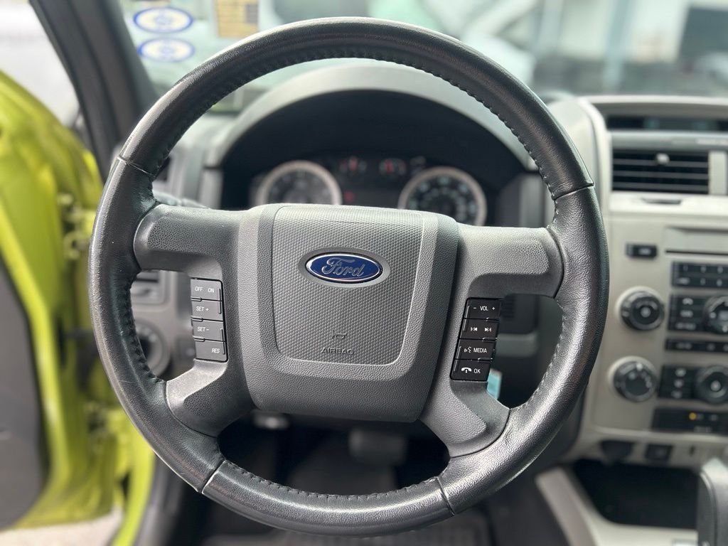 Used 2011 Lime Squeeze Metallic Ford XLT image 10