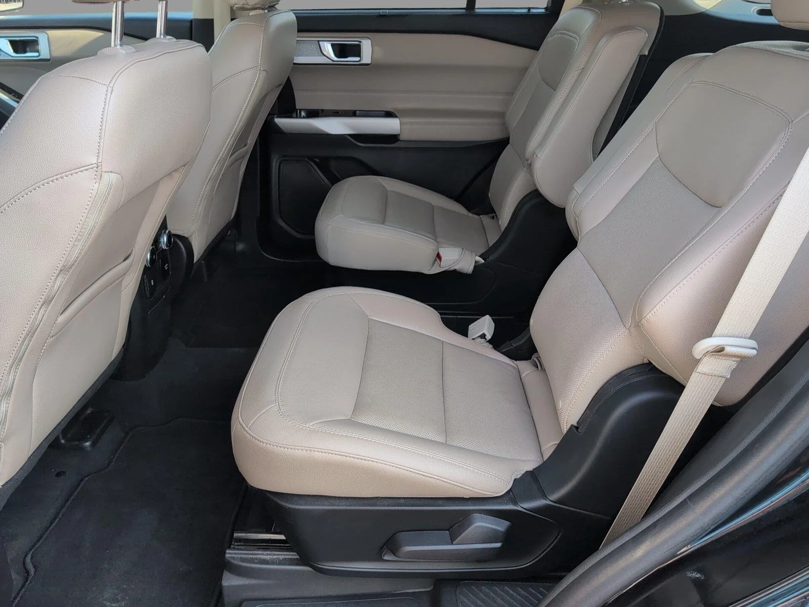 Used 2023 Agate Black Ford Limited image 33