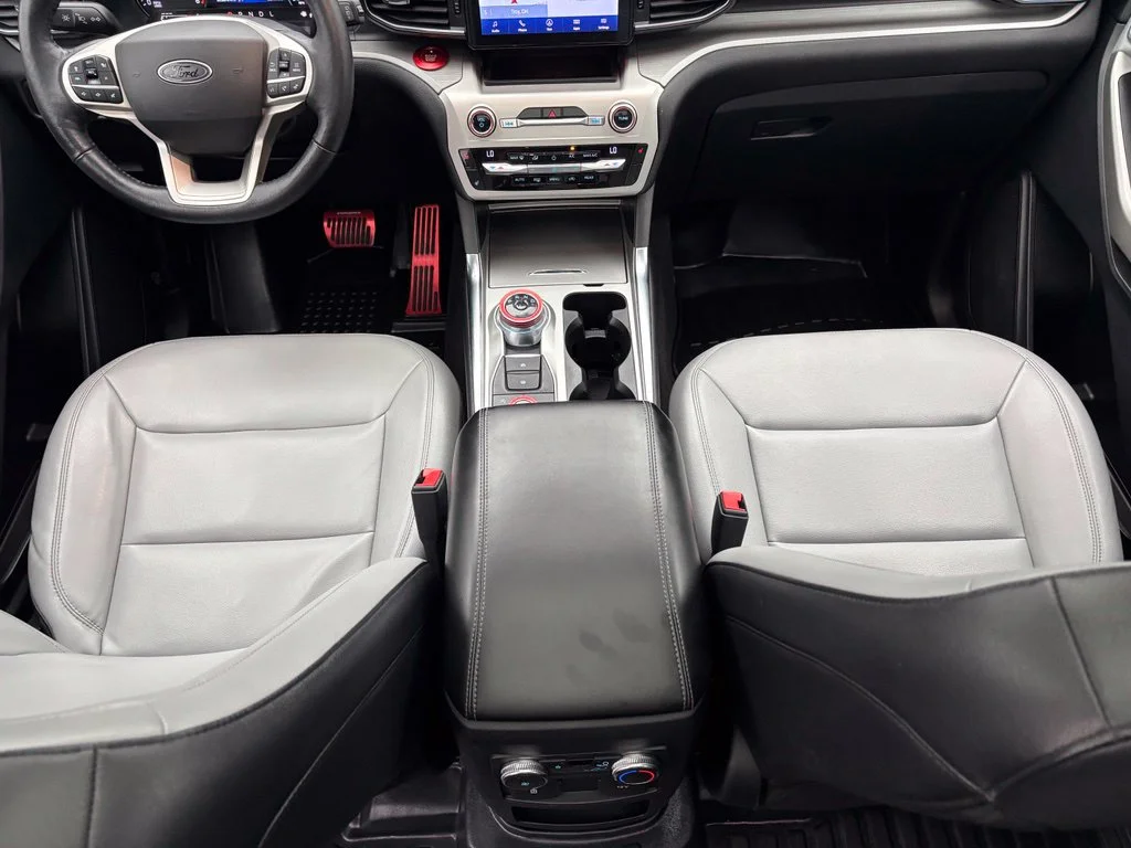 Used 2021 Silver Ford XLT image 39