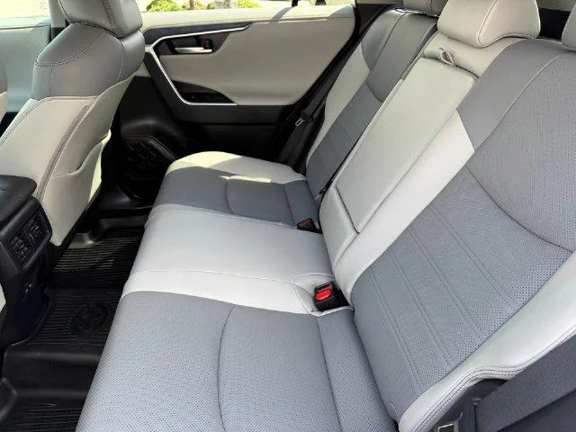 Certified Used 2025 WIND CHILL PEARL Toyota Limited image 54