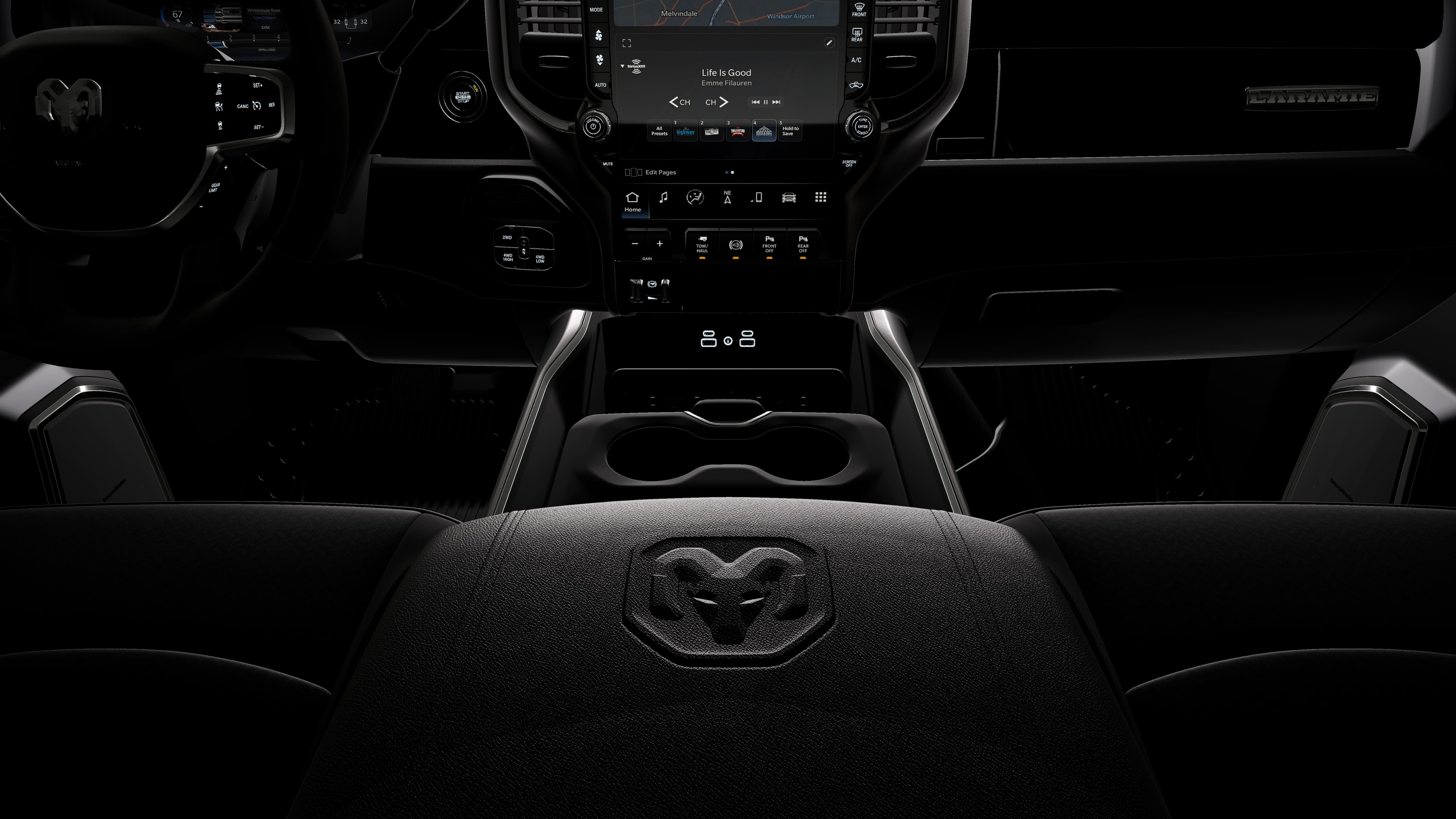 New 2026 Diamond Black Crystal Pearl-Coat Exterior Paint RAM LARAMIE image 17