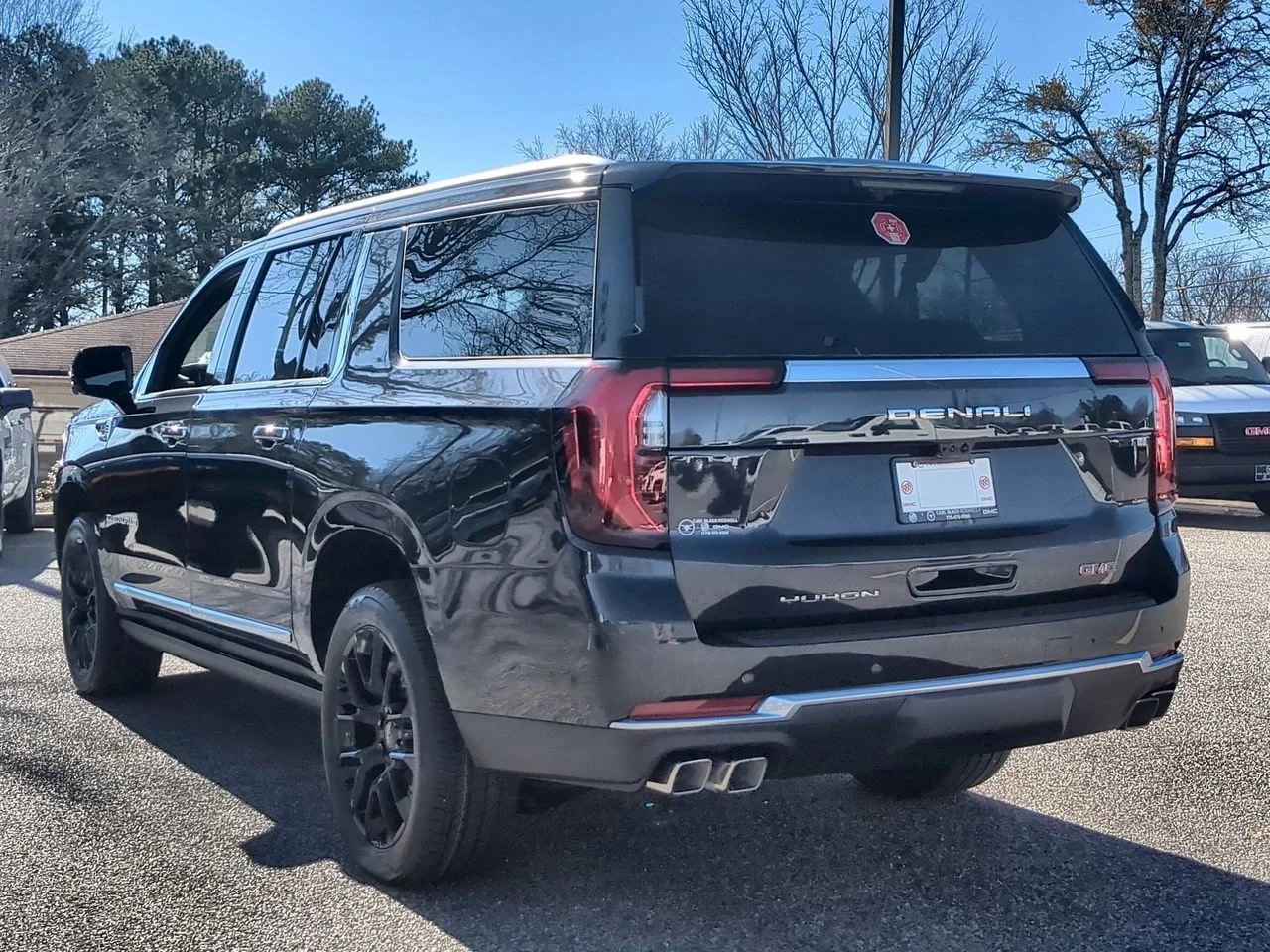 2026 GMC Yukon XL Denali - Photo 6