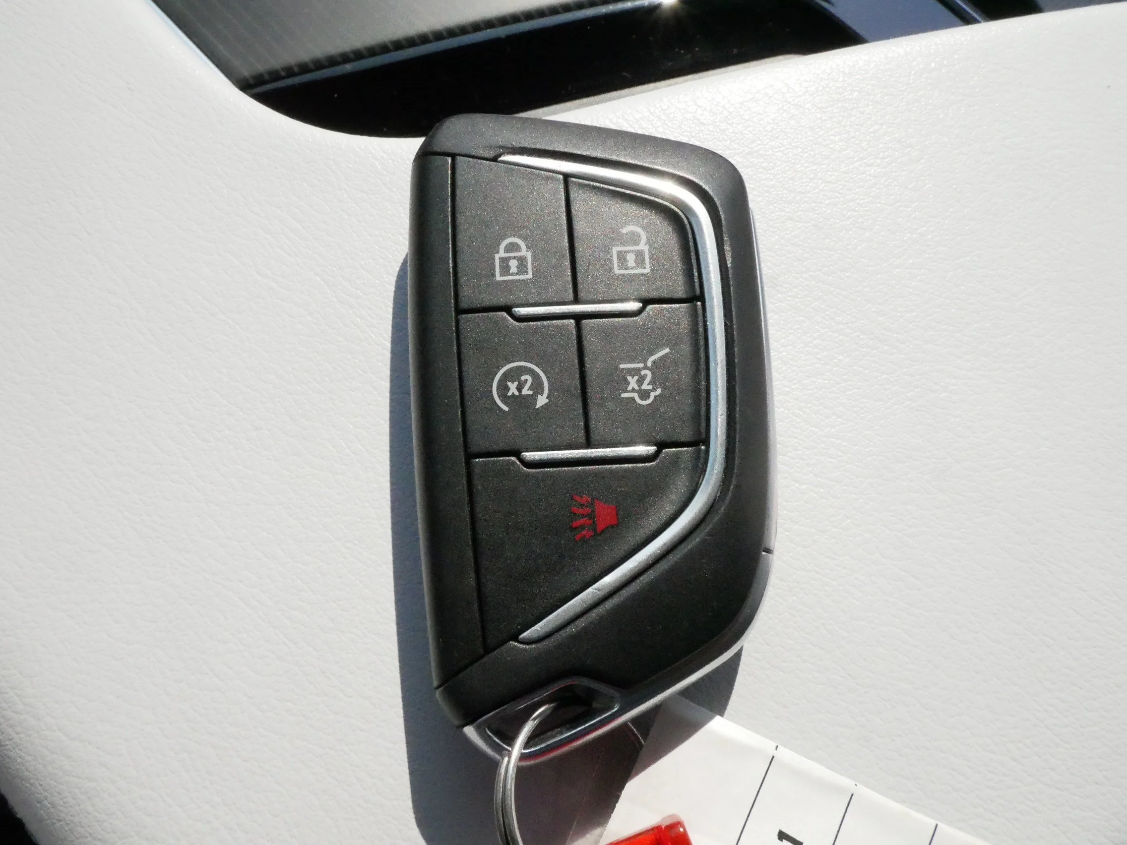 Used 2024 Crystal White Tricoat Cadillac Sport image 30
