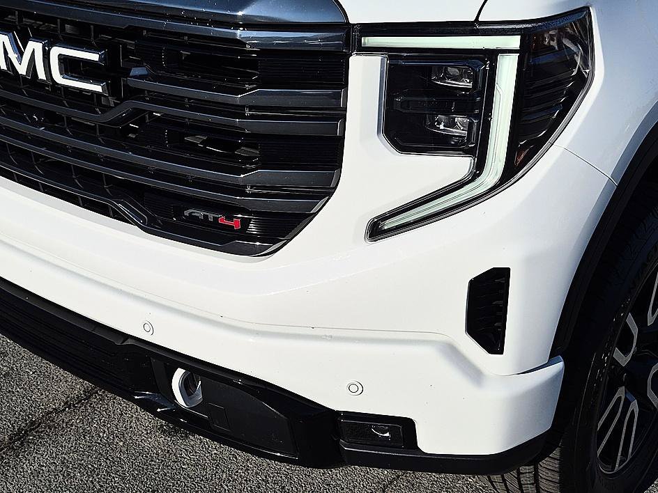 Used 2024 Summit White GMC AT4 image 9