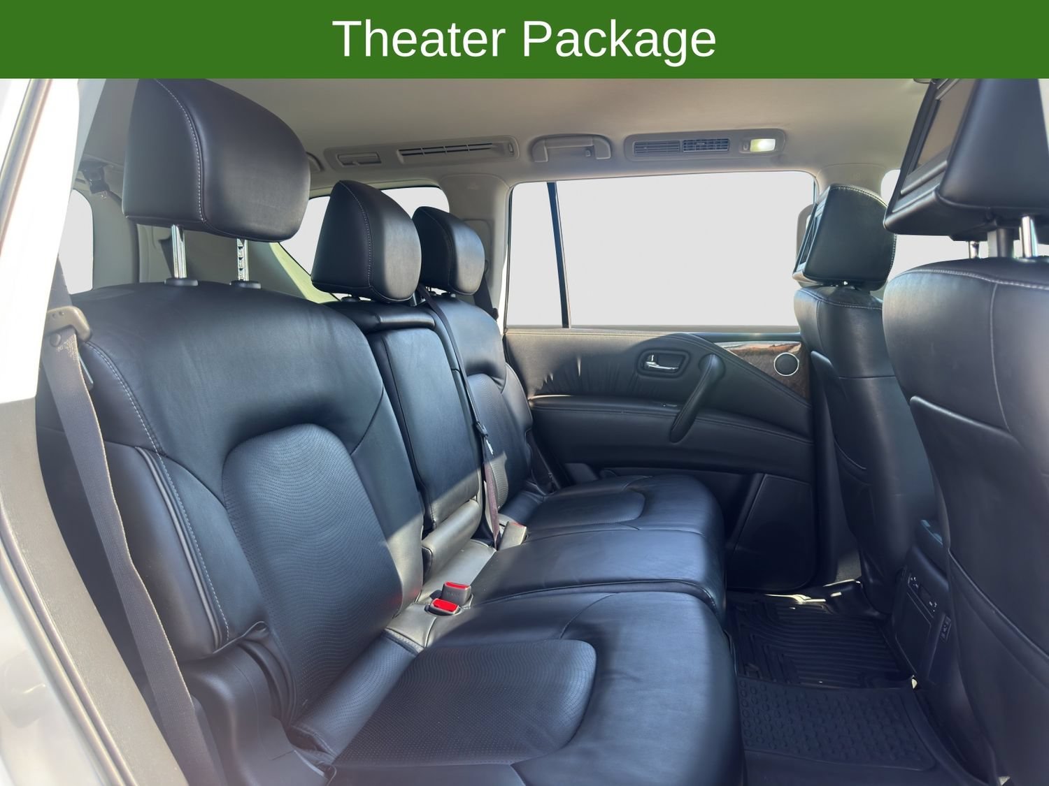Used 2016 Silver INFINITI  image 18