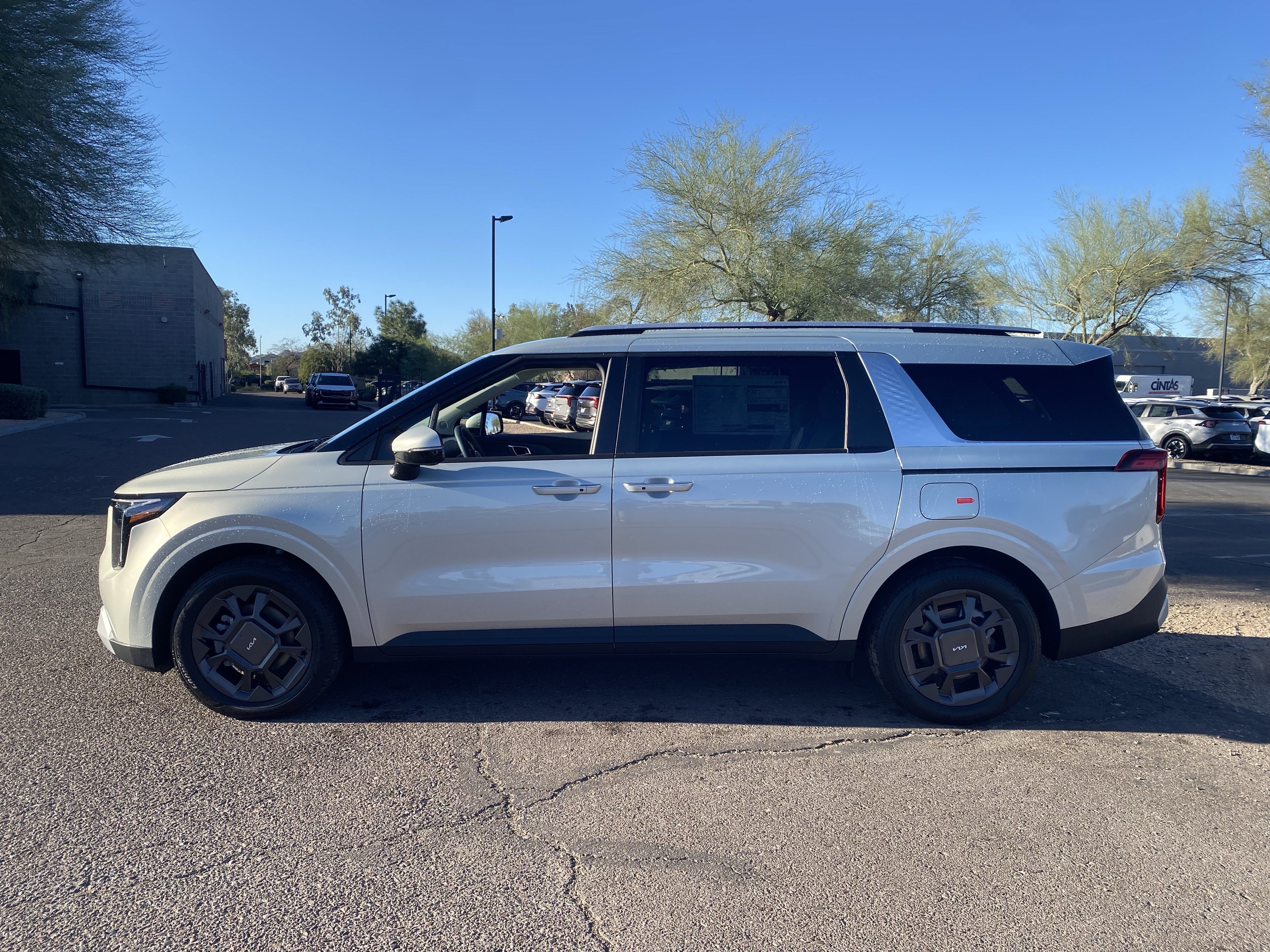 New 2026 Ivory Silver Kia EX image 5