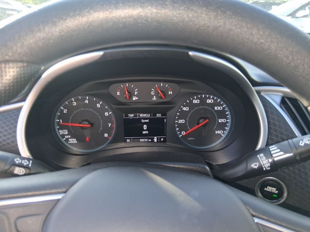 Used 2023 Gray Chevrolet LT image 19