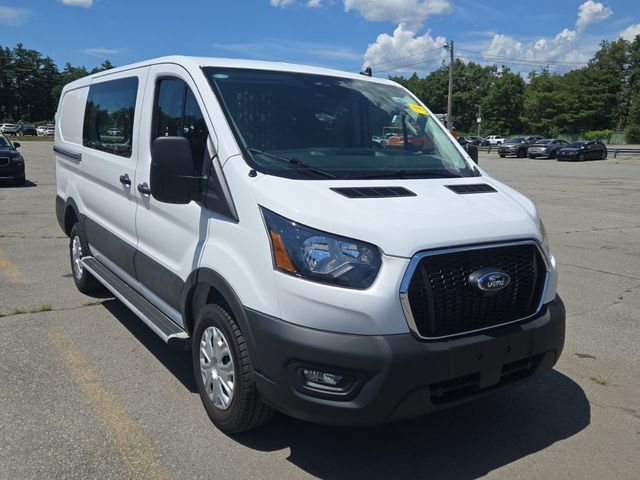 Used 2025 Oxford White Ford Base image 1