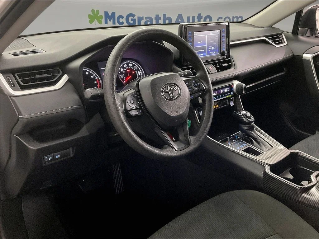 Certified Used 2021 White Toyota LE image 17