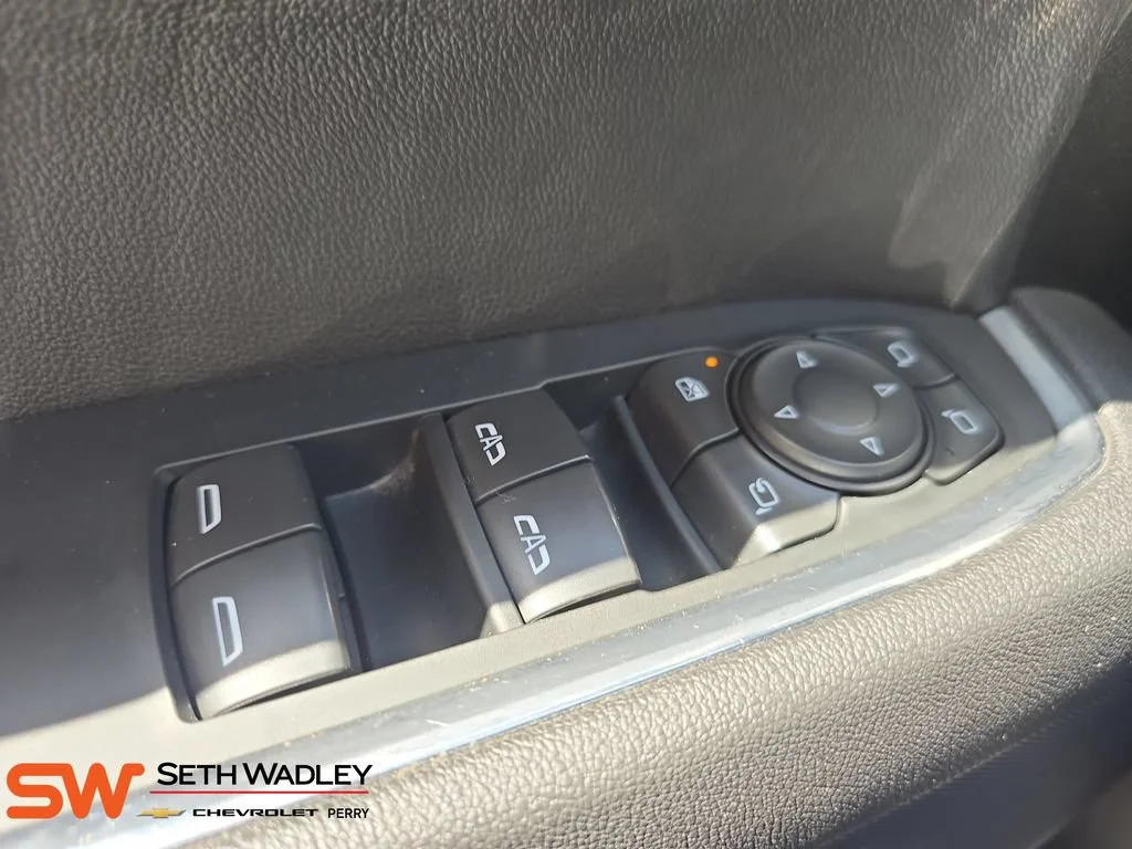 2025 GMC Sierra 1500 SLT - Photo 28