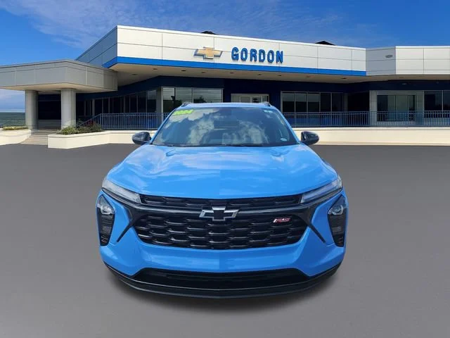 Used 2024 Fountain Blue Chevrolet 2RS image 9