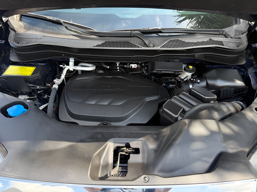 Used 2023 Blue Honda RTL image 43