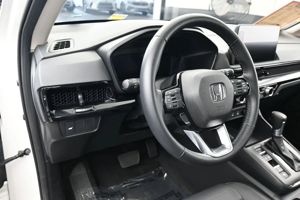Used 2026 White Honda EX-L image 14