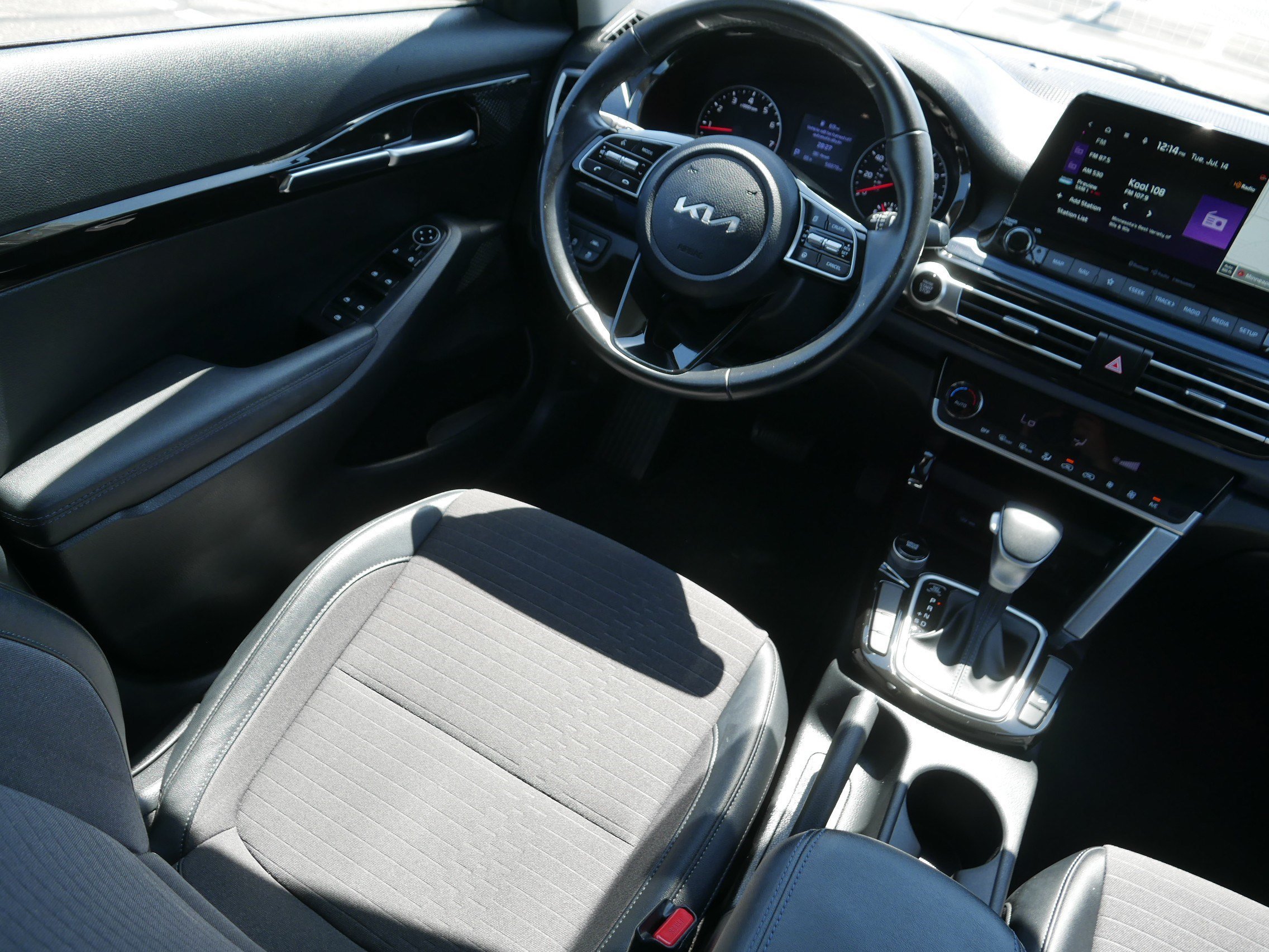 Certified Used 2023 Gravity Gray Kia S image 9